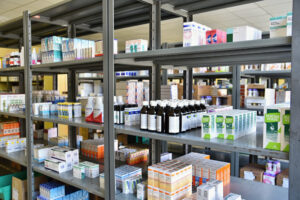 Read more about the article 10 Mistakes To Avoid When Visiting Your Local Pharmacy